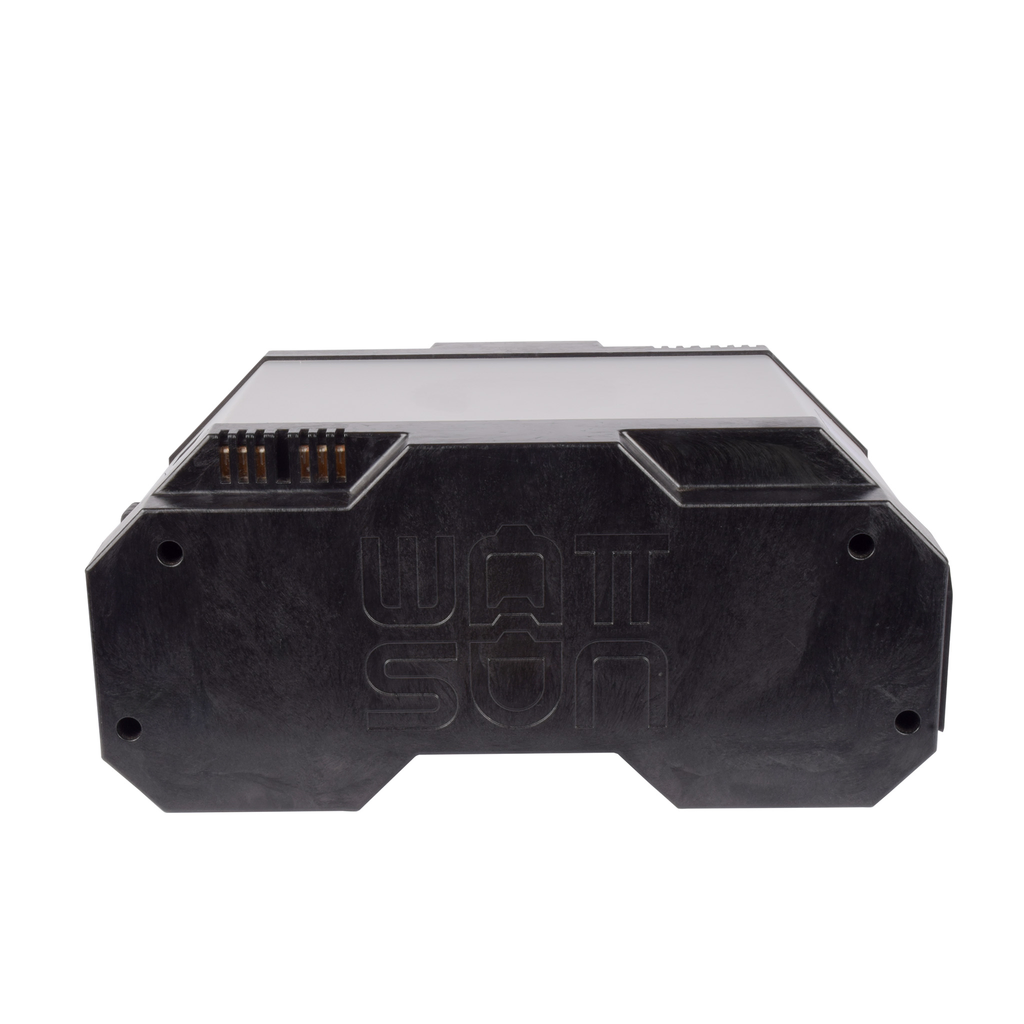 Wattsun Dock with 230 Volt connection affordable rent with BIYU
