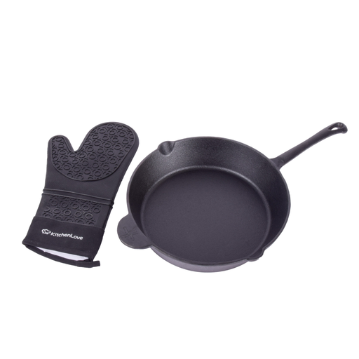 The Windmill cast iron skillet (Ø 25.5cm) available to rent at BIYU