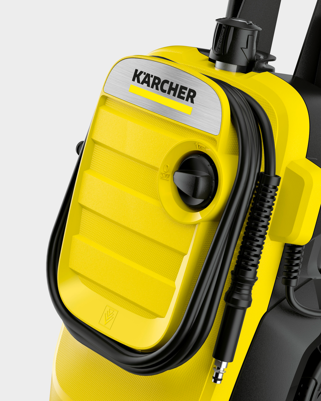 The hose of the Kärcher professional pressure washer K 4 Compact is easy to store