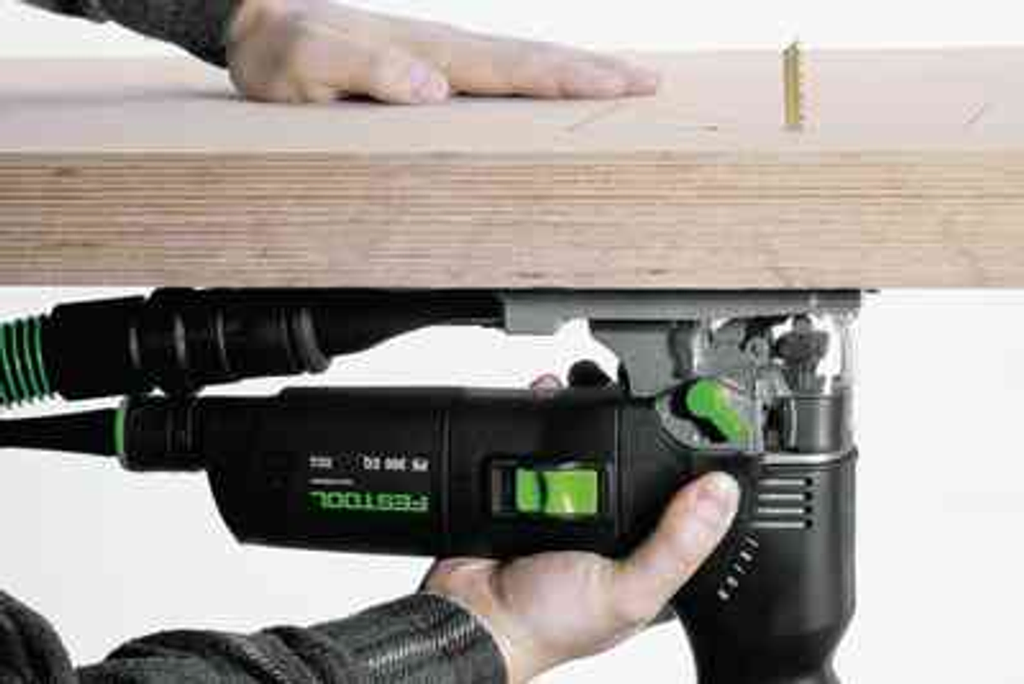 The Festool pendulum jigsaw is perfect for cutting circles in wood and more. Easy and cheap rental with BIYU.