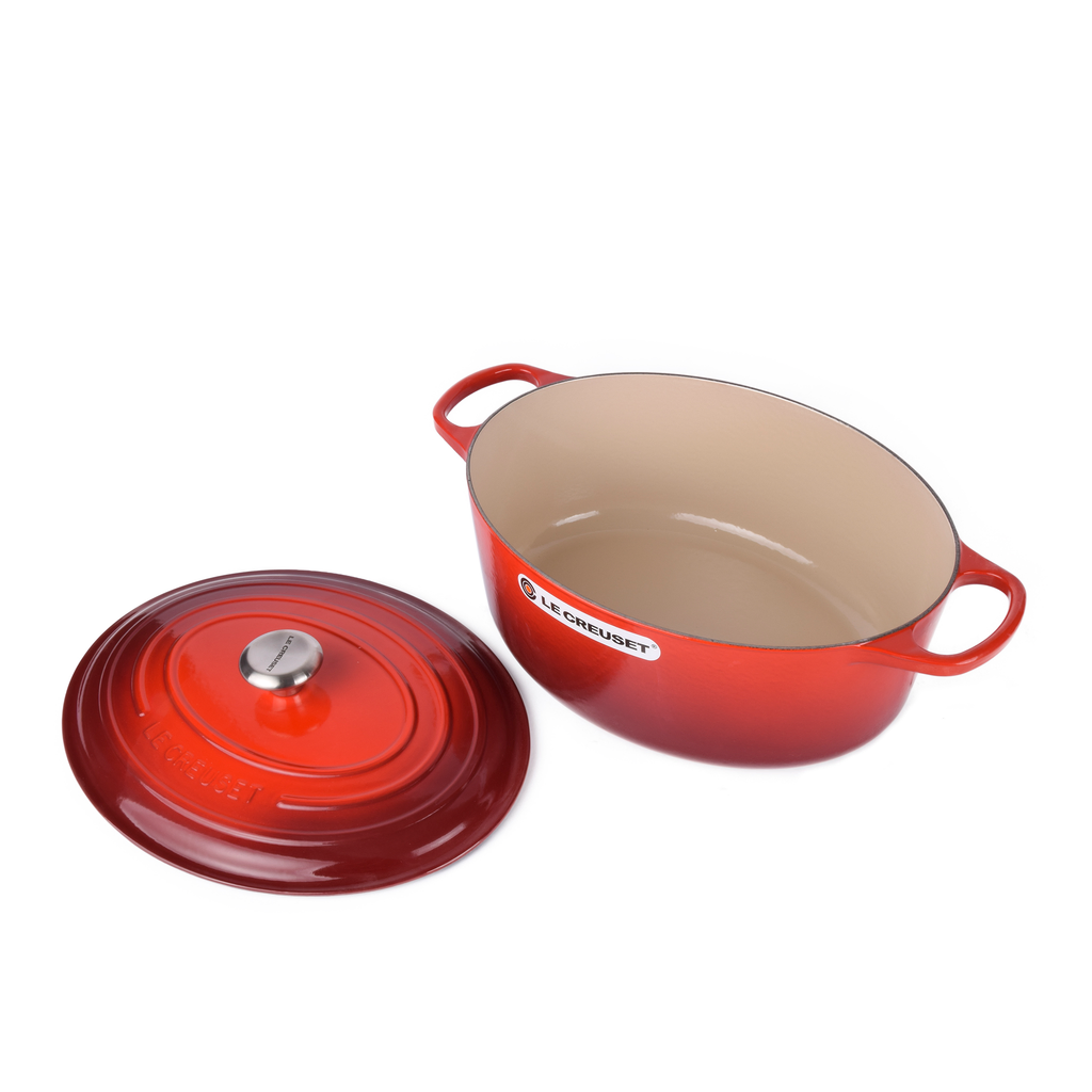 Use the Le Creuset pot from BIYU to make delicious Belgian stew