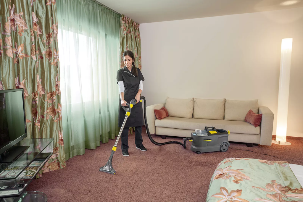 Rent the Kärcher Puzzi carpet cleaner to deep clean your couch, carpet, car seats and so on!