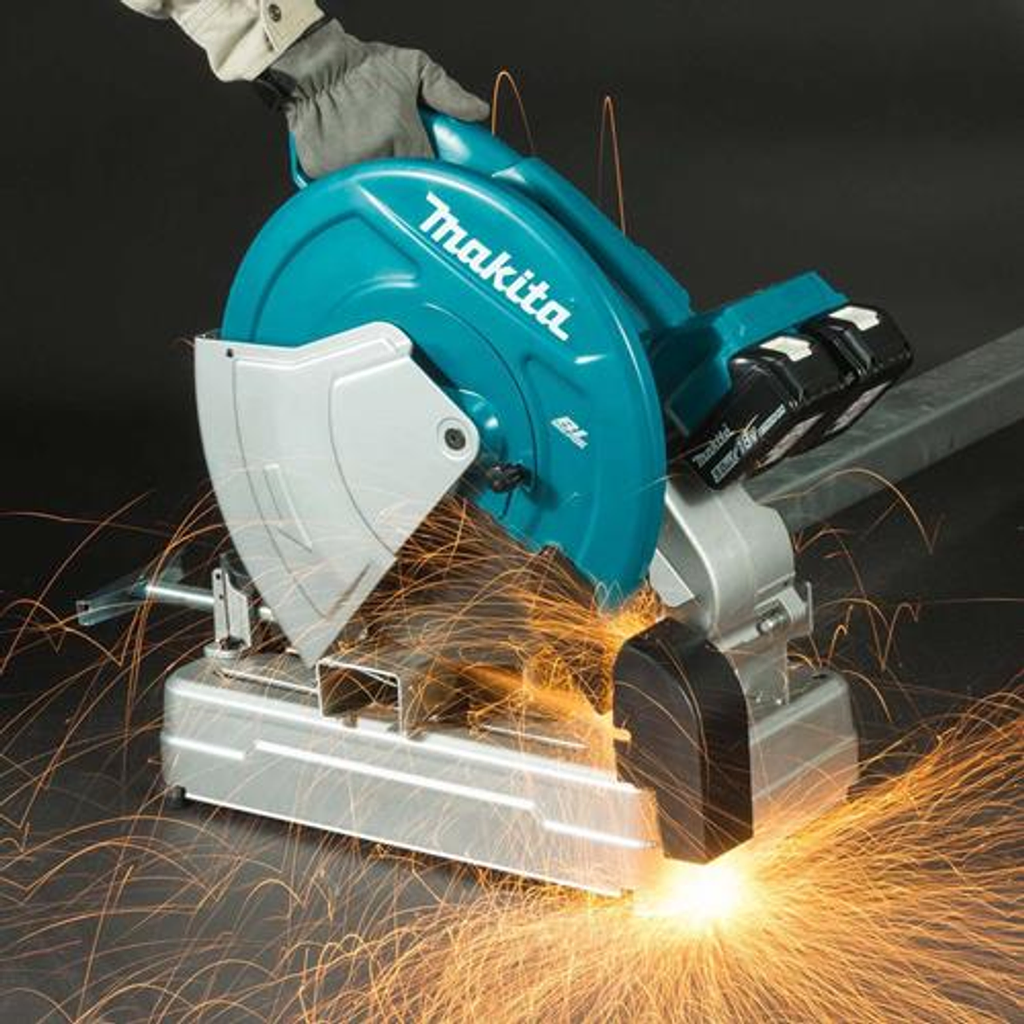 Rent the Makita brushless cordless cut-off saw for quick sawing at 90 degree angles and for cutting of metal profiles