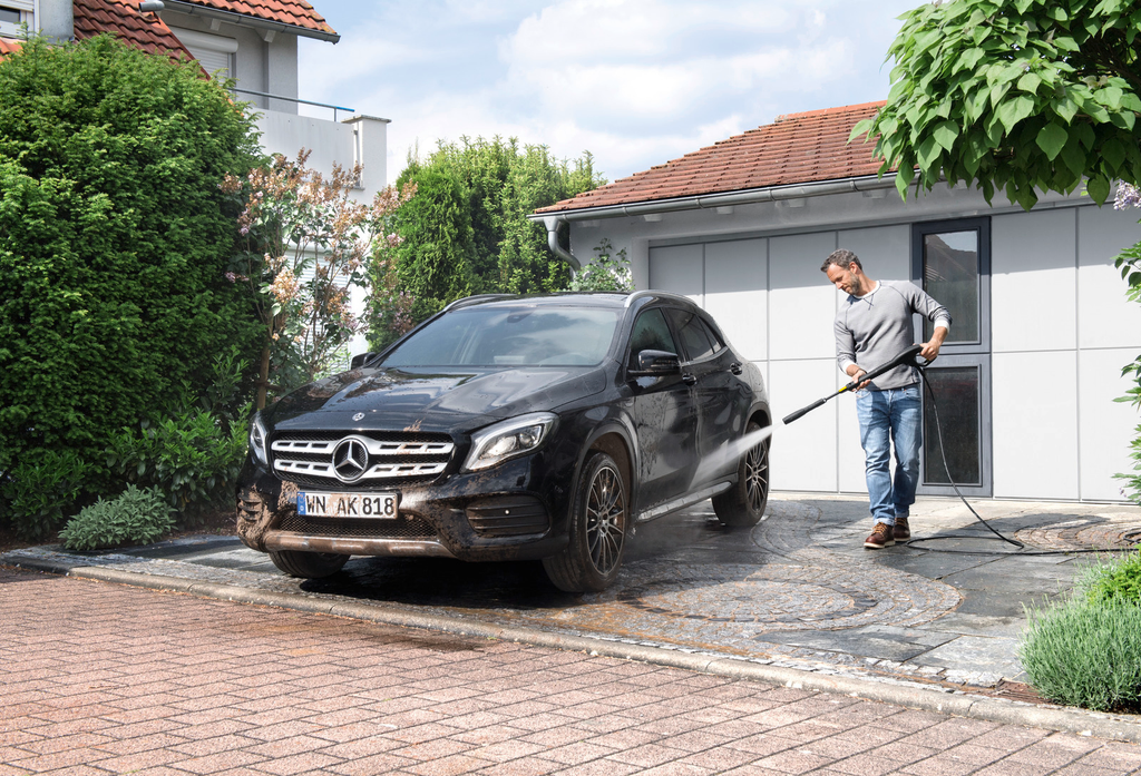 Rent this Kärcher compact, yet super powerful pressure washer used washing a car now from BIYU!