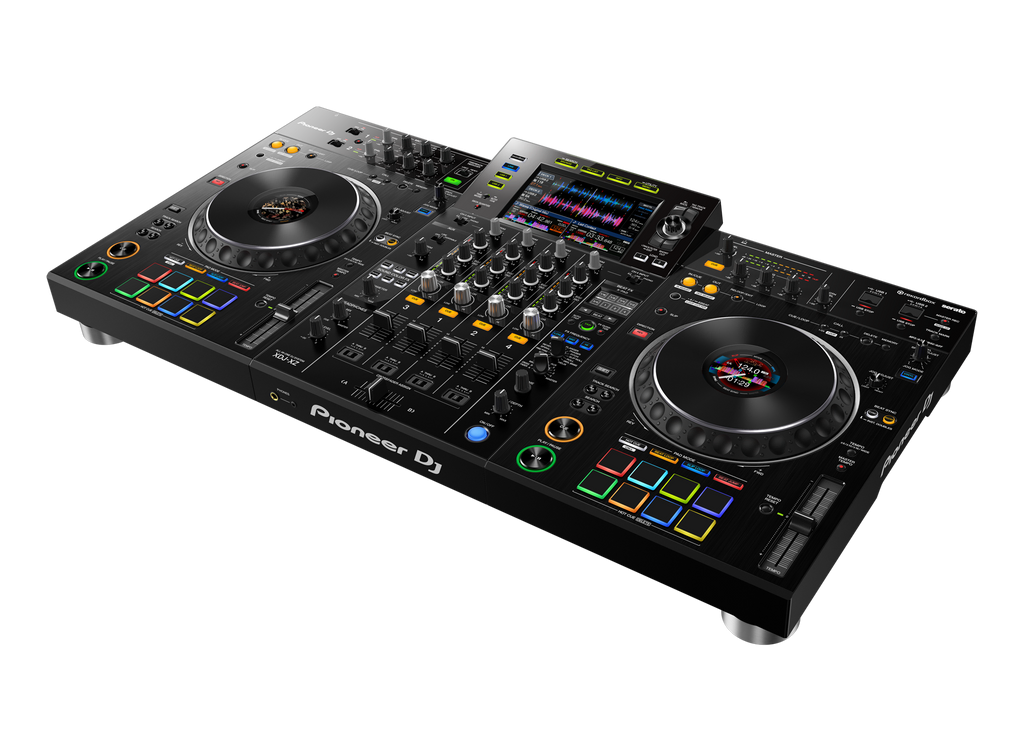 Huur de Pioneer DJ XDJ-XZ bij BIYU - All-in-one DJ-systeem voor professionele en amateur DJ's. Met jog wheels, performance pads en 4-kanaals mixer voor perfecte beats.