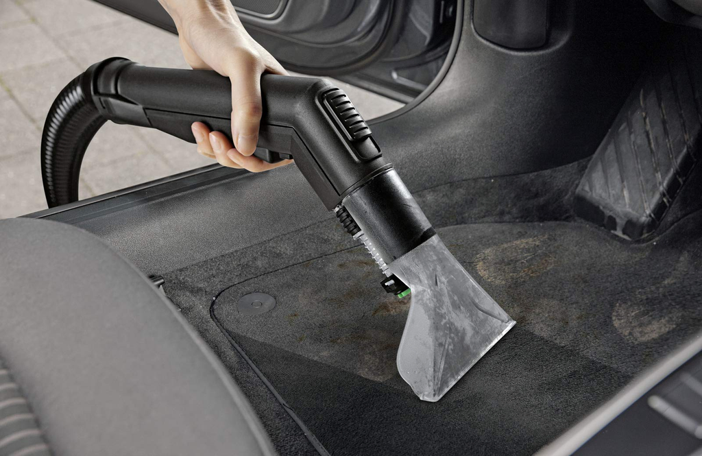 Kärcher professional carpet and upholstery cleaner for cleaning car floor mats